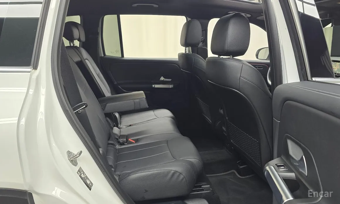 Mercedes-Benz GLB-Class 2020 GLB200 d