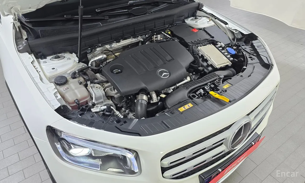 Mercedes-Benz GLB-Class 2020 GLB200 d