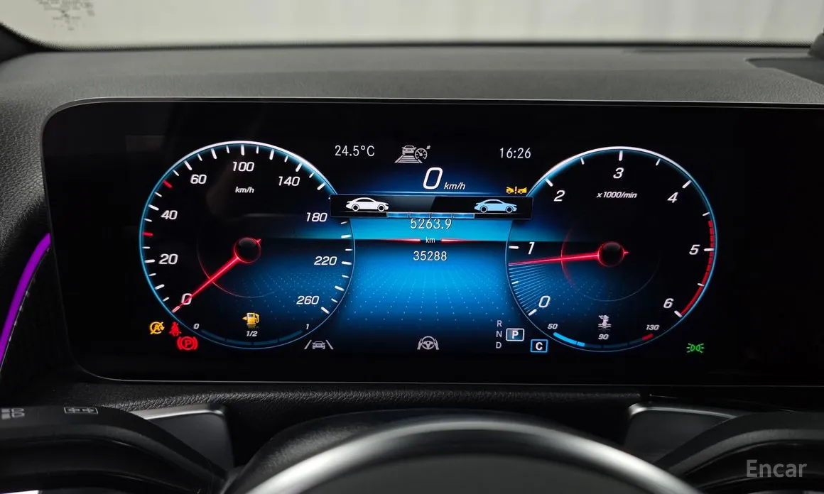 Mercedes-Benz GLB-Class 2020 GLB200 d