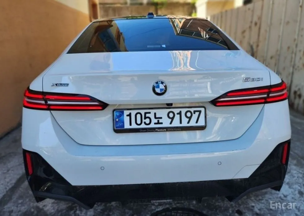BMW 5 Series 2023 530i xDrive M Sport