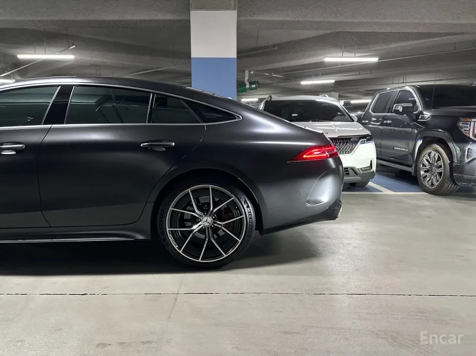Mercedes-Benz AMG GT 2014 4Door 63 S 4MATIC+