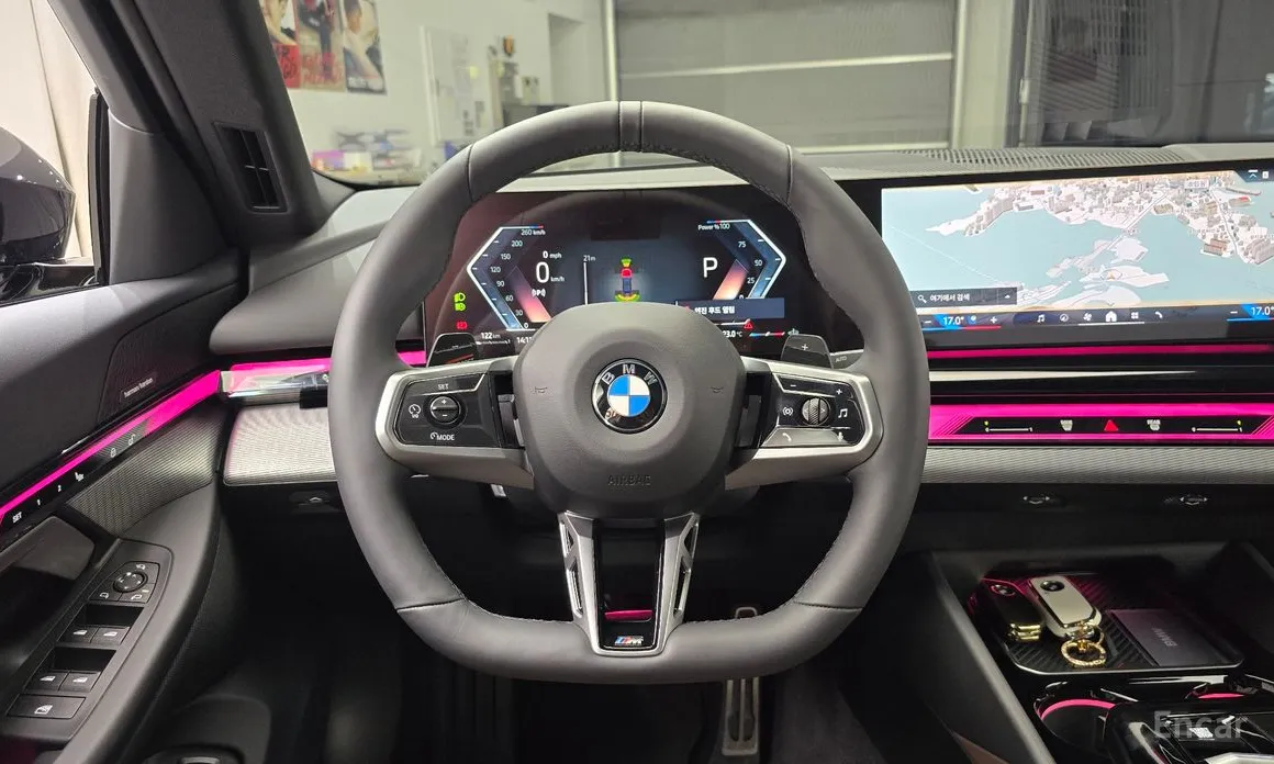 صورة 13 - BMW 5 Series