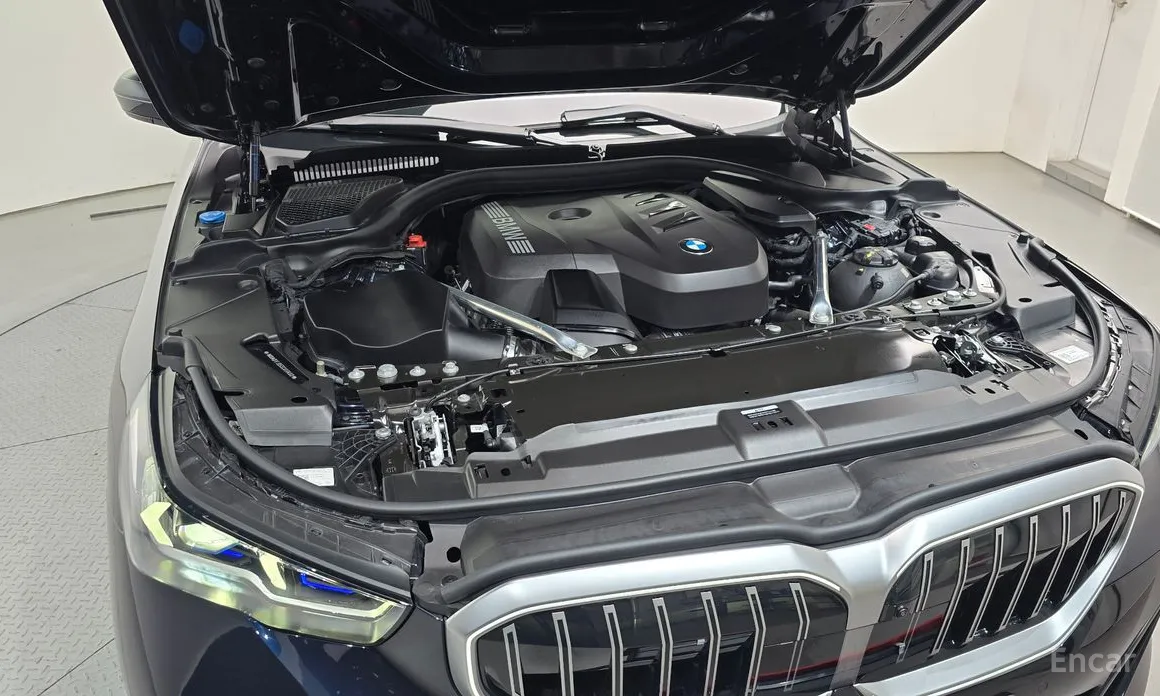 صورة 6 - BMW 5 Series