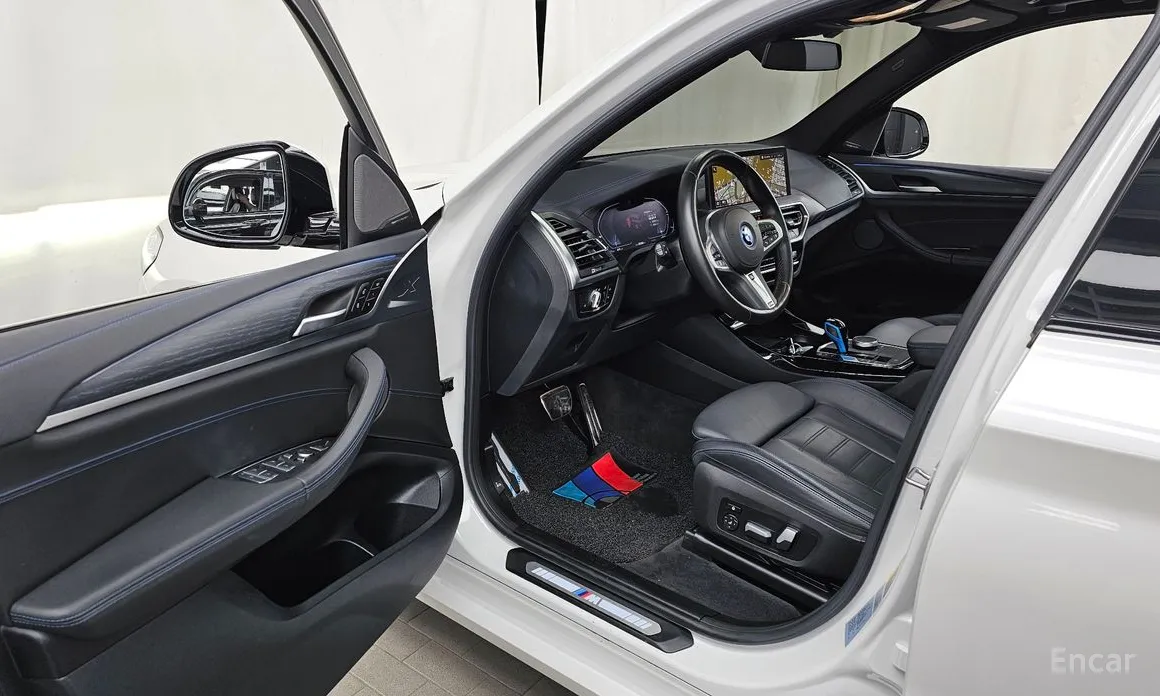 BMW iX3 2021 M Sports