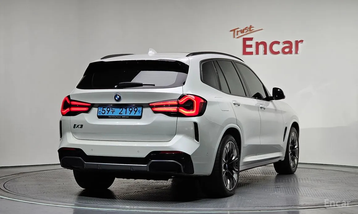 BMW iX3 2021 M Sports