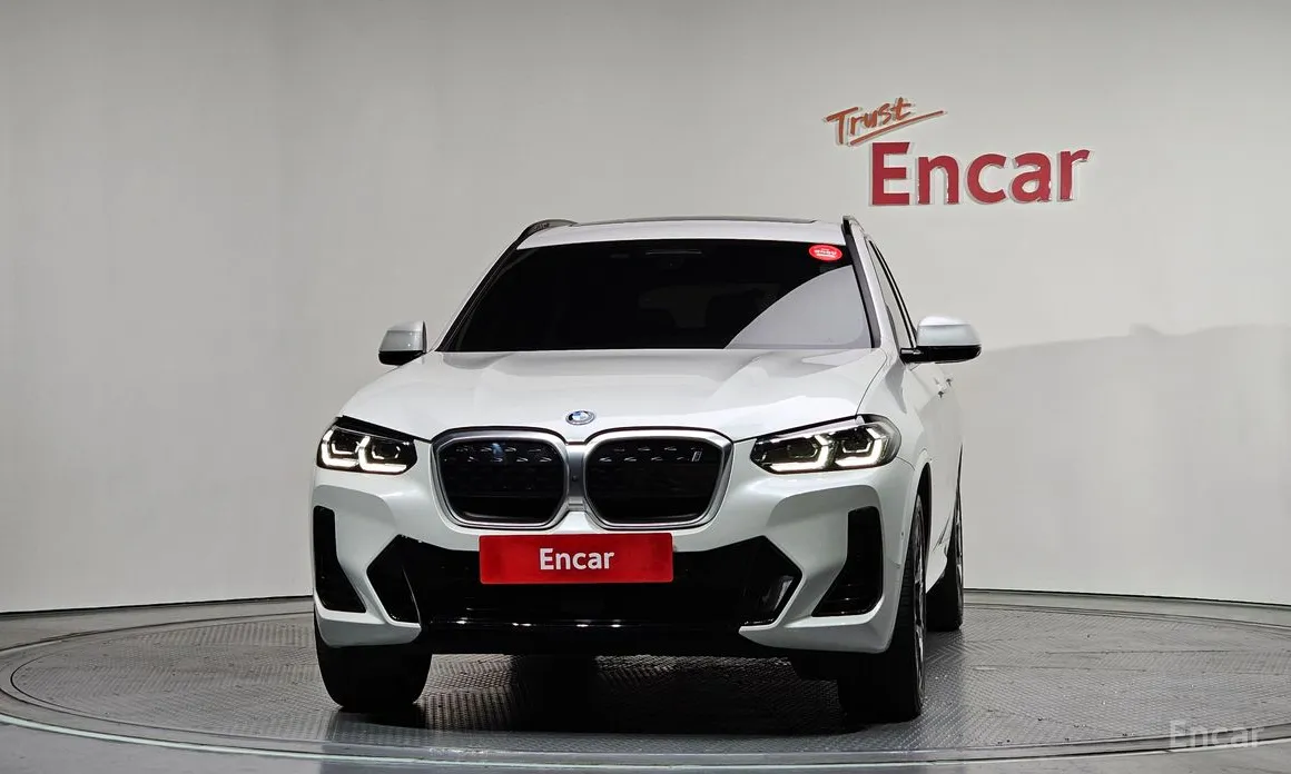 BMW iX3 2021 M Sports