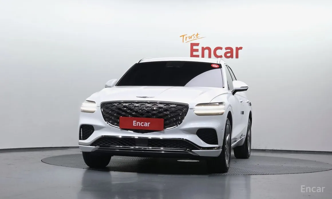 Фото 3 - Genesis GV70