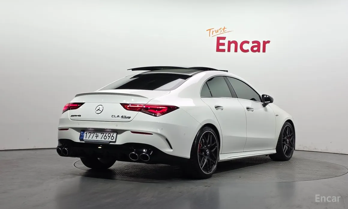 Фото 2 - Mercedes-Benz CLA-Class