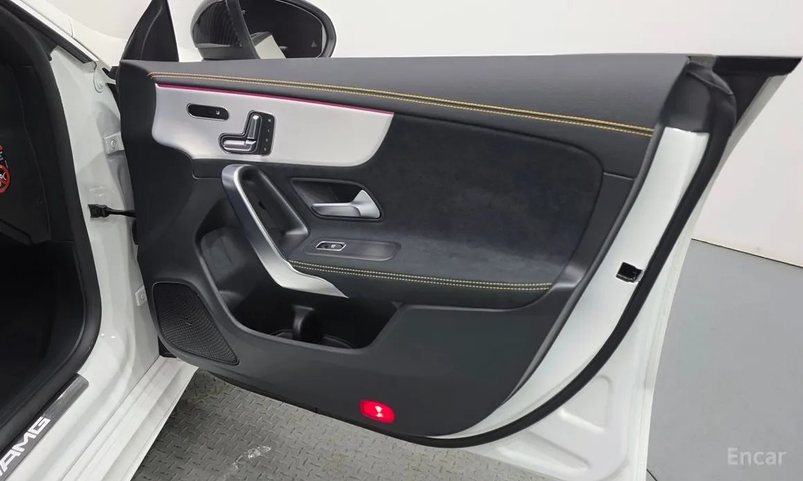 Фото 24 - Mercedes-Benz CLA-Class