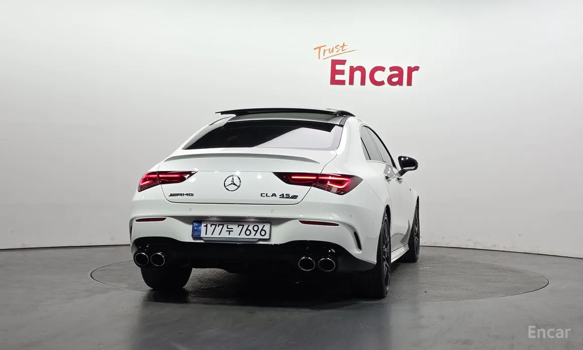 Фото 4 - Mercedes-Benz CLA-Class