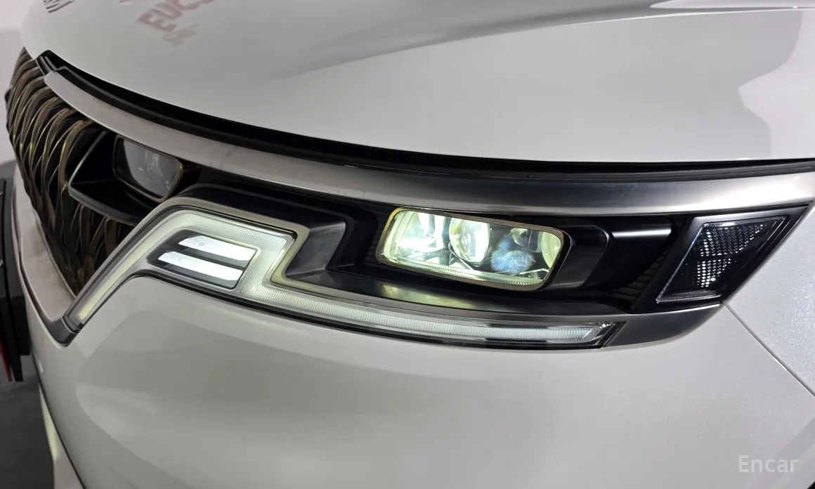 Фото 22 - Kia Carnival