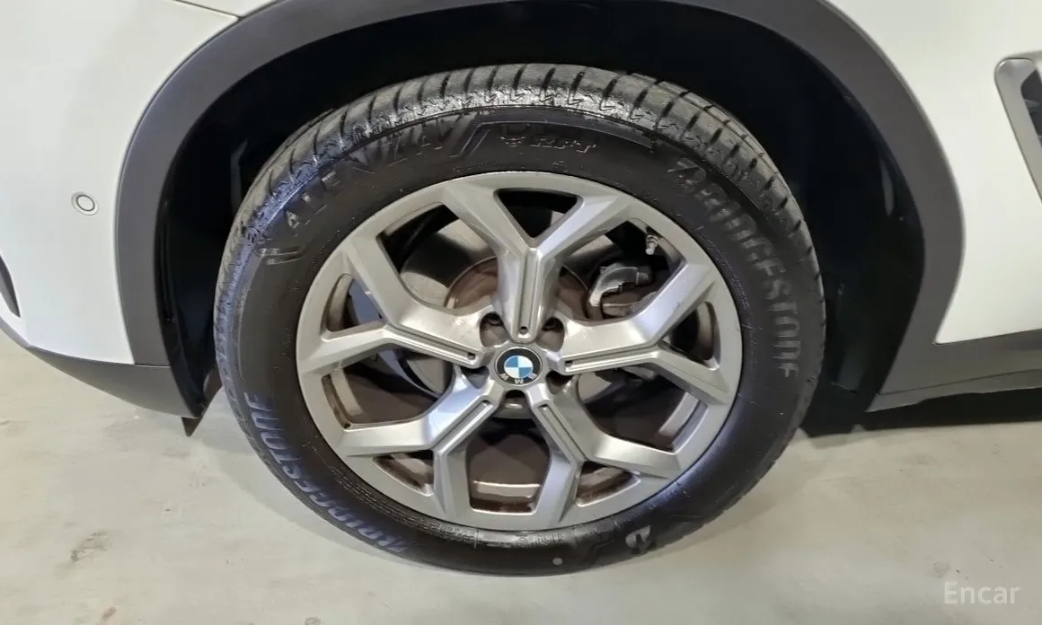Фото 10 - BMW X4