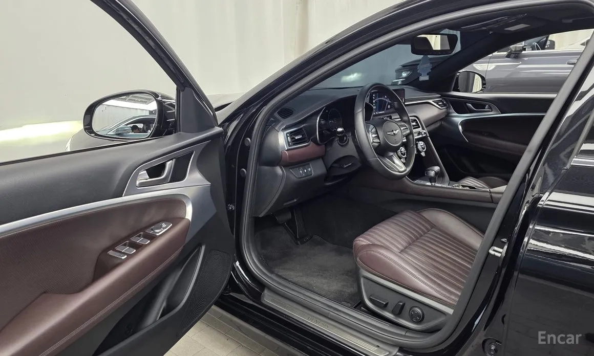 Genesis G70 2020 Gasoline 2.0T 4WD