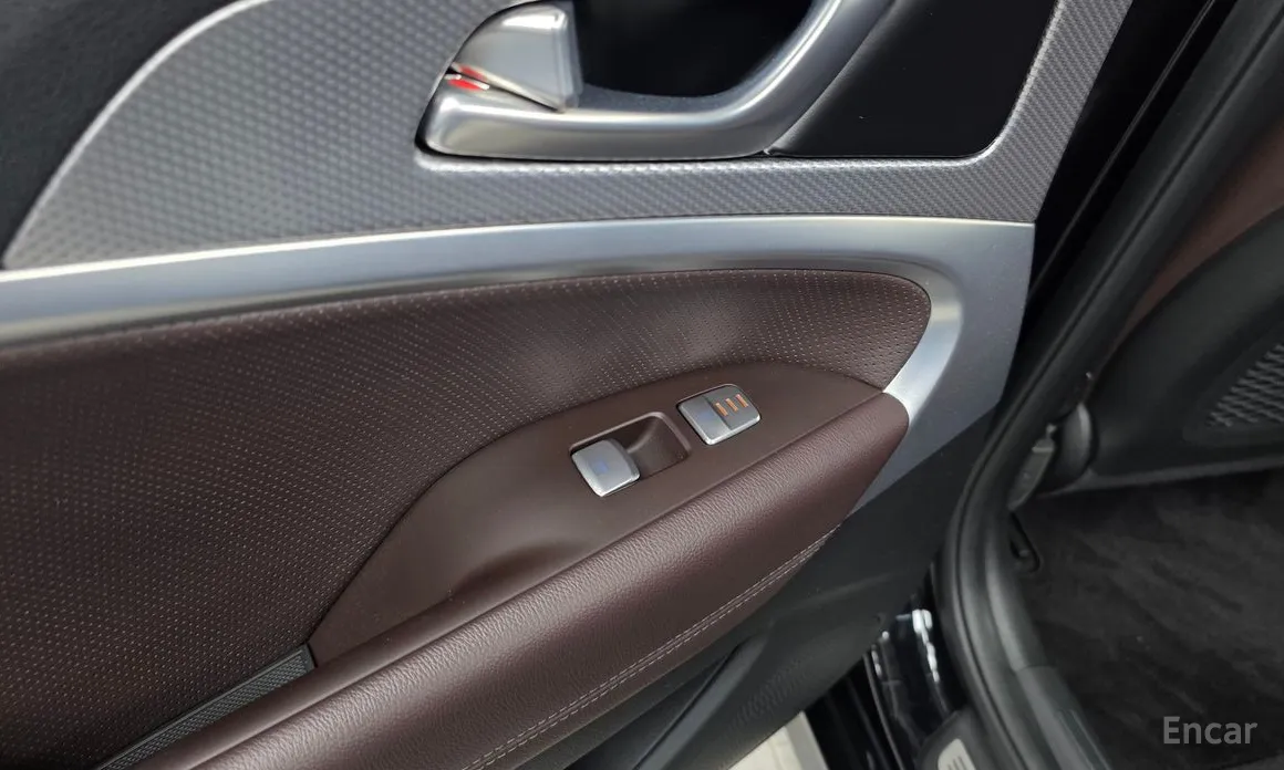 Genesis G70 2020 Gasoline 2.0T 4WD