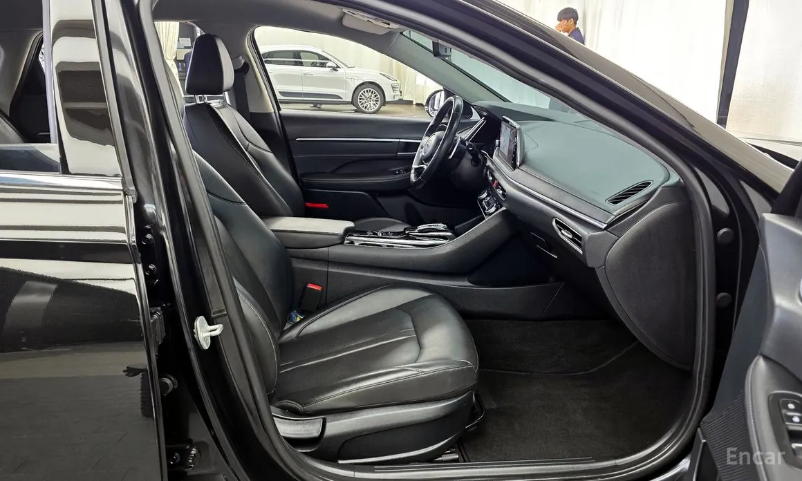 Фото 11 - Hyundai Sonata