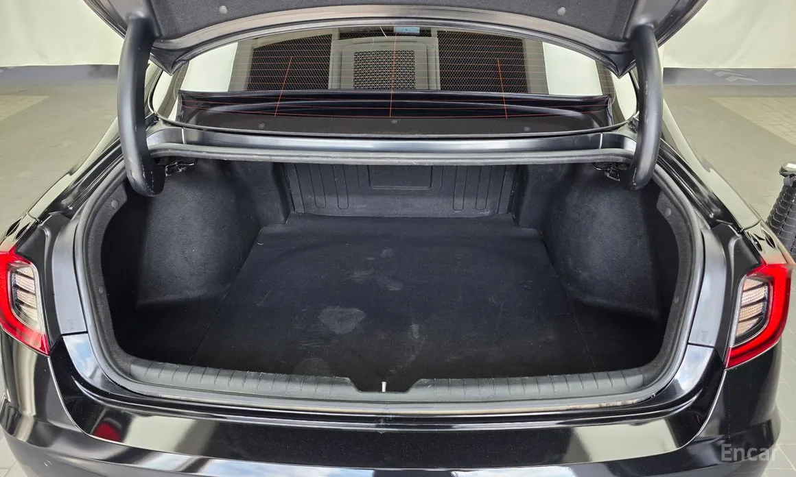 Фото 20 - Hyundai Sonata