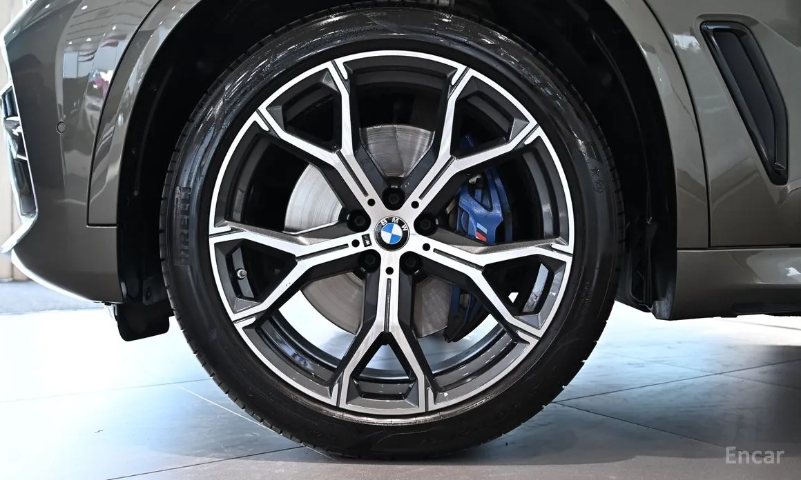 Фото 5 - BMW X5