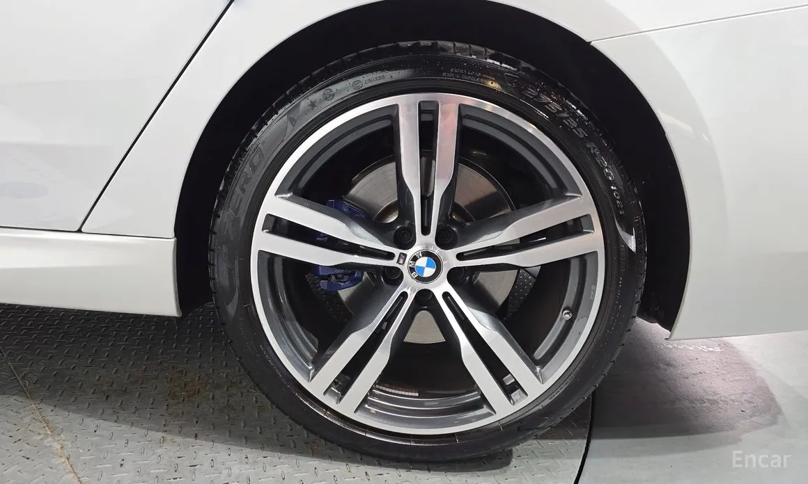 BMW Gran Turismo 2017 630i xDrive M Sport