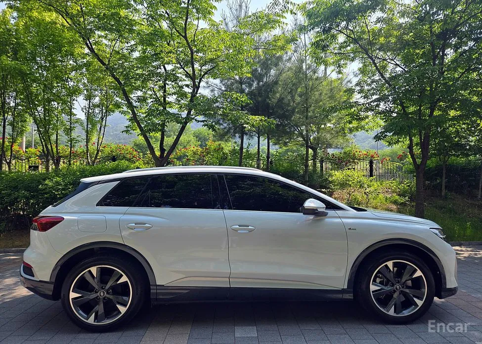 Audi Q4 e-tron 2022 40 Premium