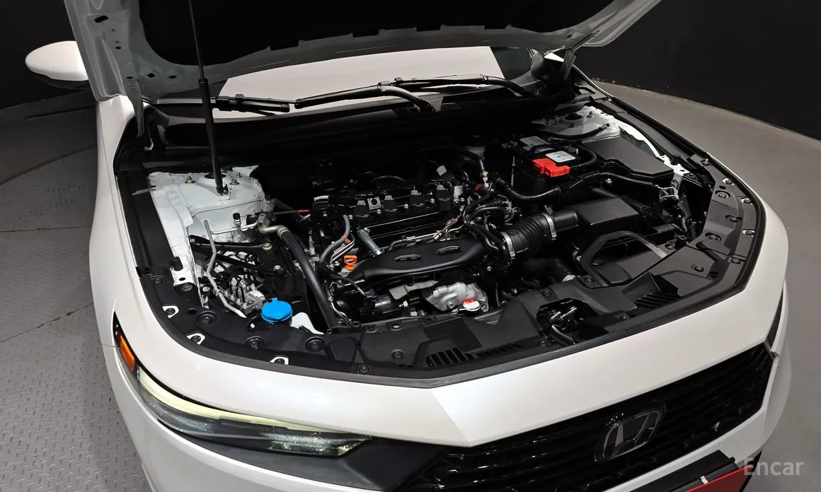 Фото 6 - Honda Accord