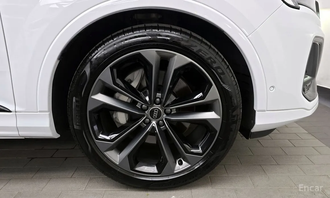 Audi Q7 2016 55 TFSI Quattro Premium