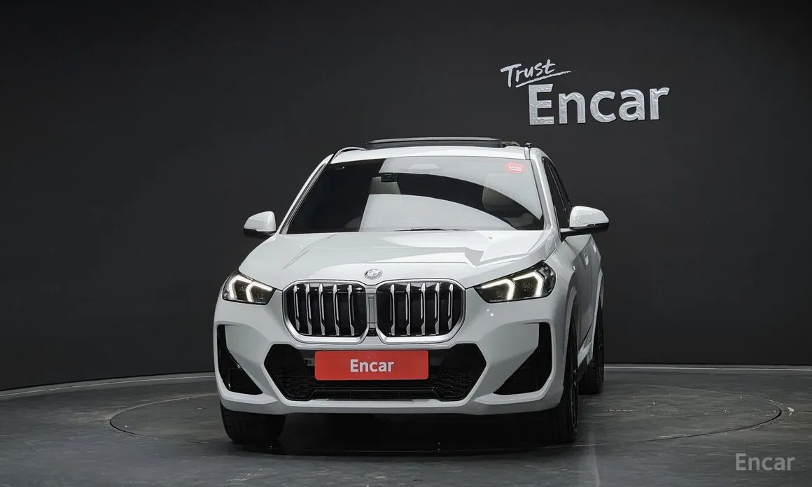 BMW X1 2023 xDrive 20i M Sport