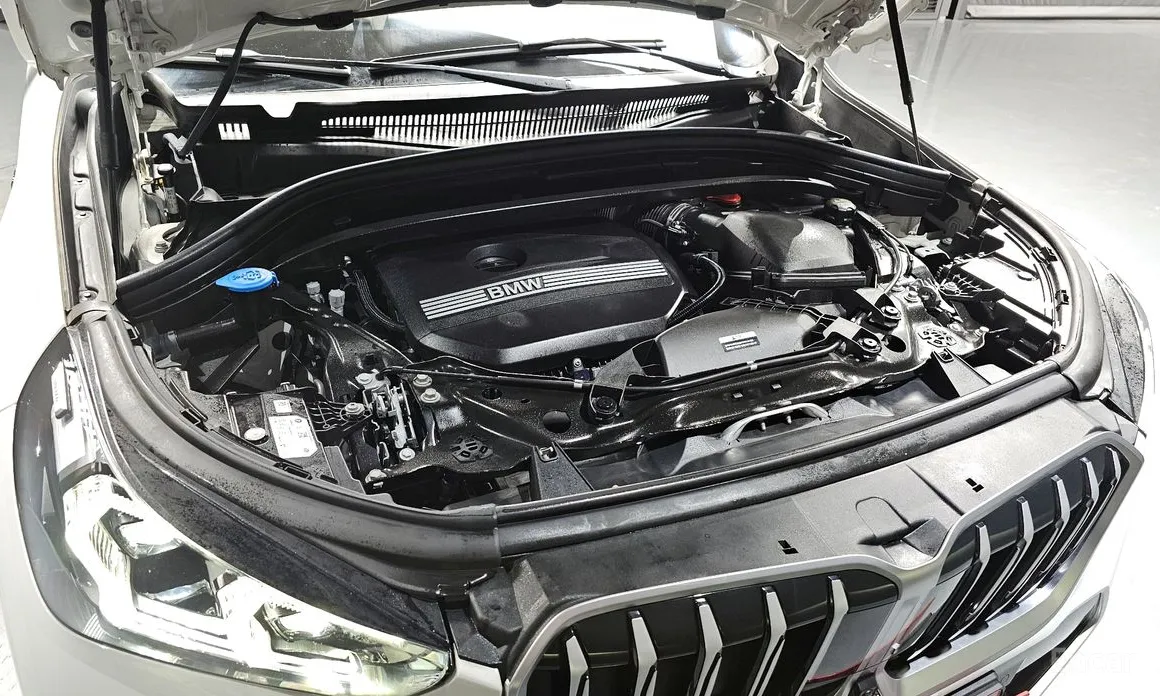 BMW X1 2023 xDrive 20i M Sport