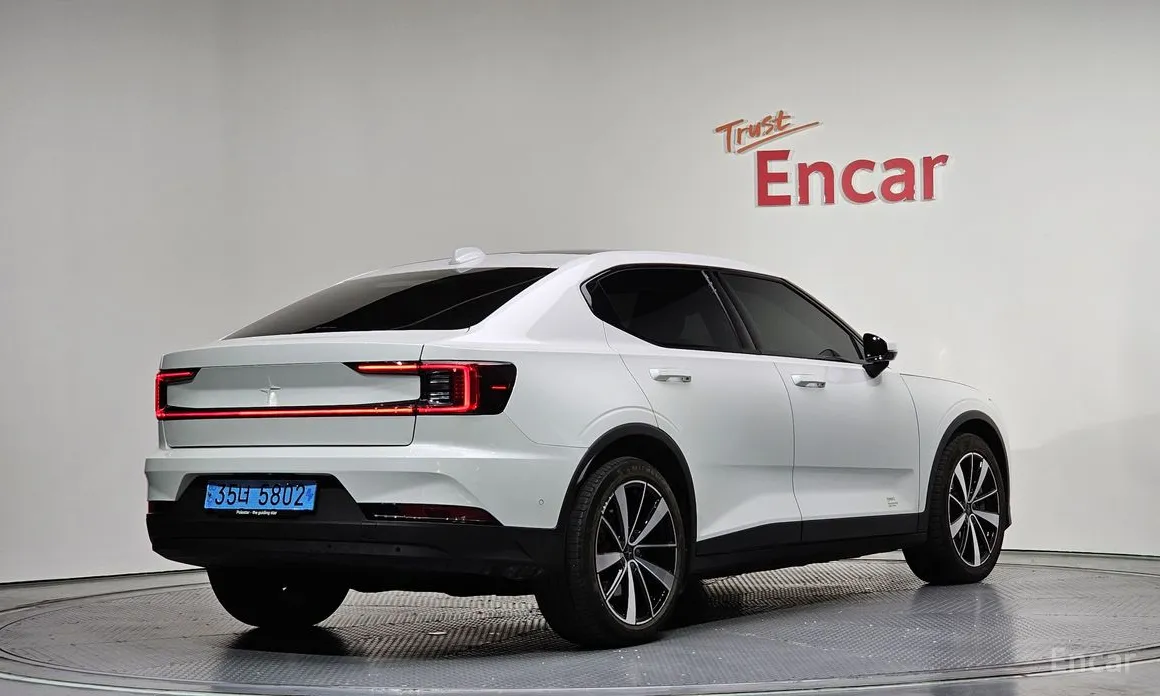 2022 Polestar 2