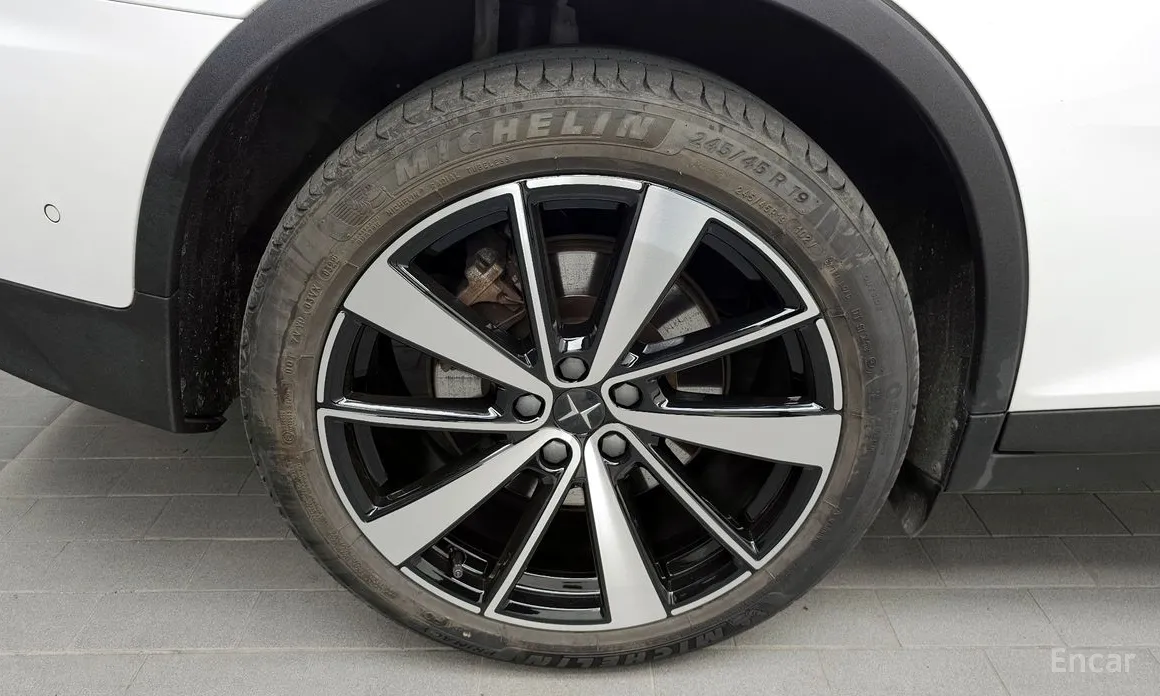 2022 Polestar 2