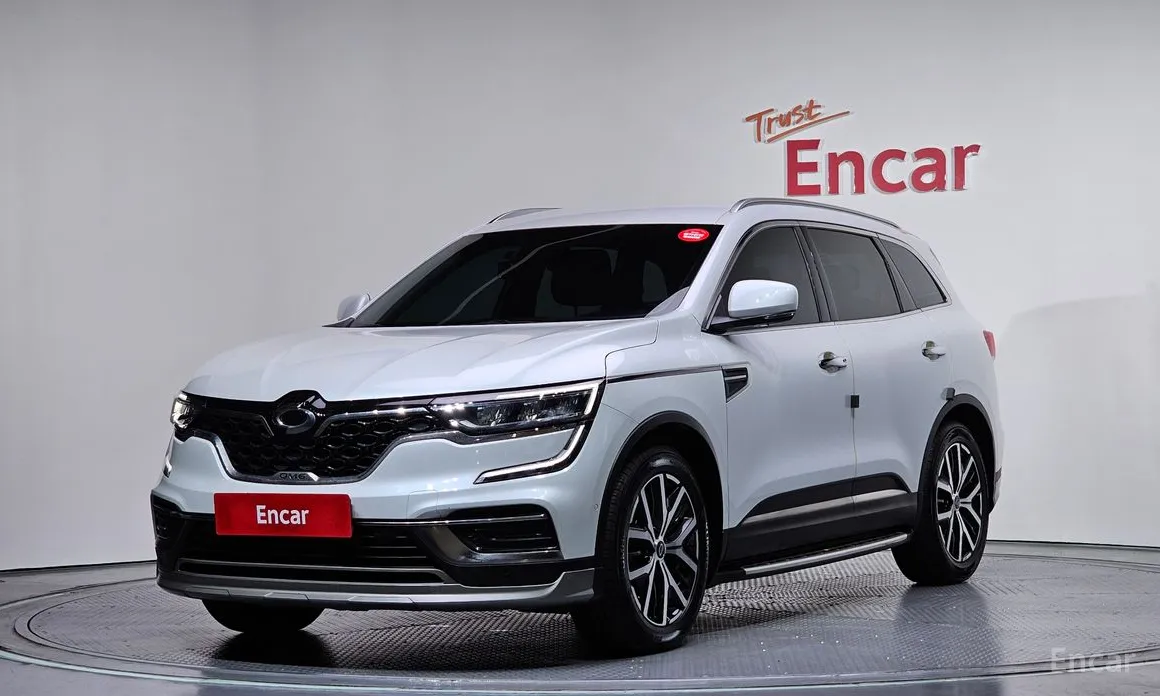 Photo 1 - Renault QM6
