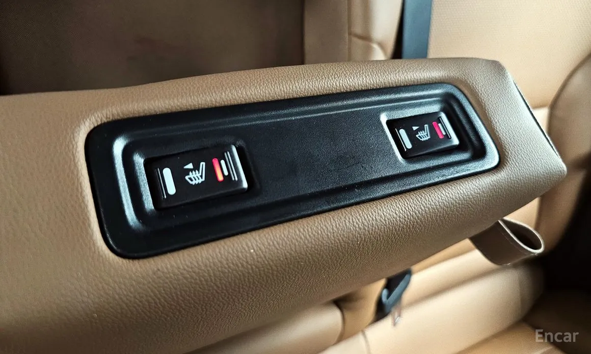 Photo 19 - Renault QM6