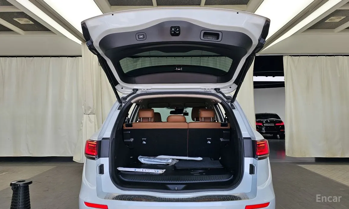 Photo 20 - Renault QM6