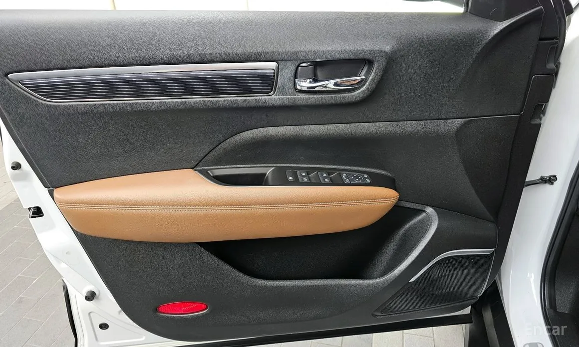 Photo 24 - Renault QM6