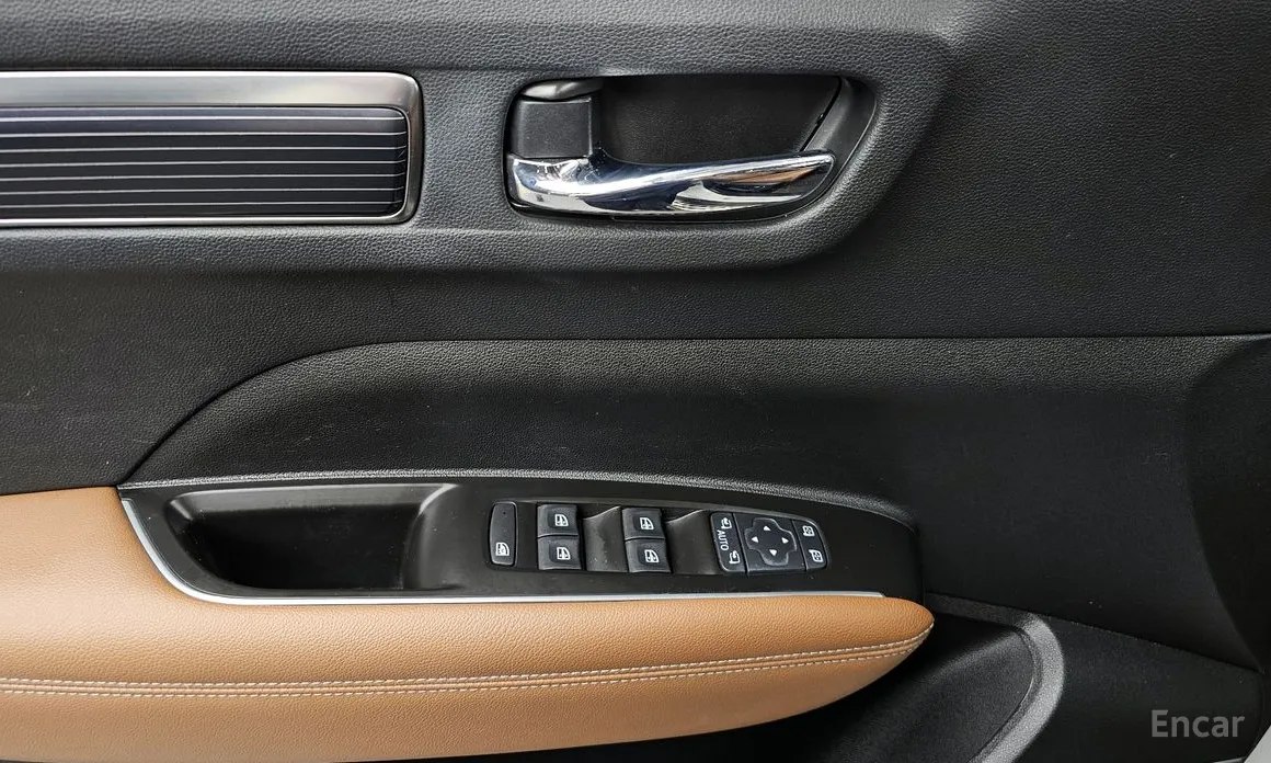 Photo 29 - Renault QM6