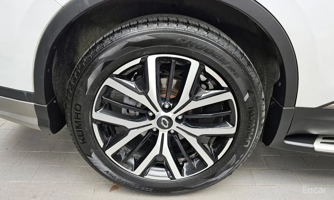 Photo 5 - Renault QM6