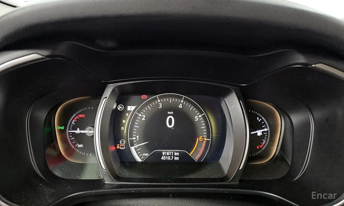 Photo 8 - Renault QM6