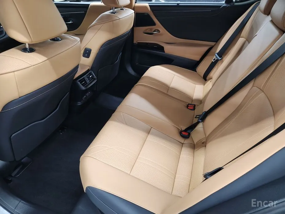 Lexus ES 2018 Executive