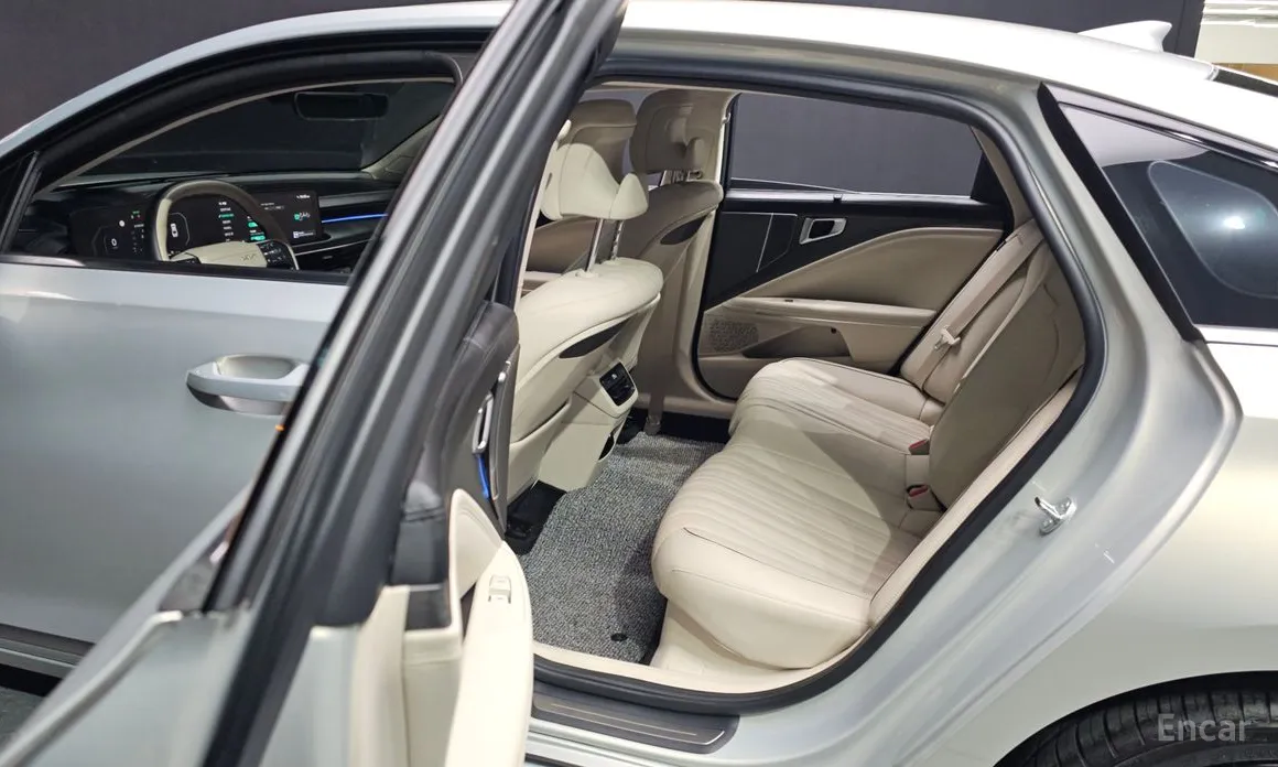 Kia K8 2024 Signature
