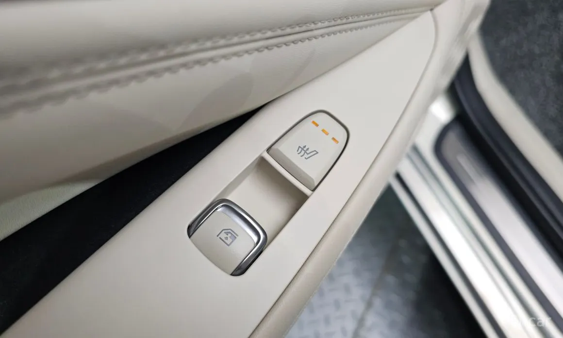 Kia K8 2024 Signature