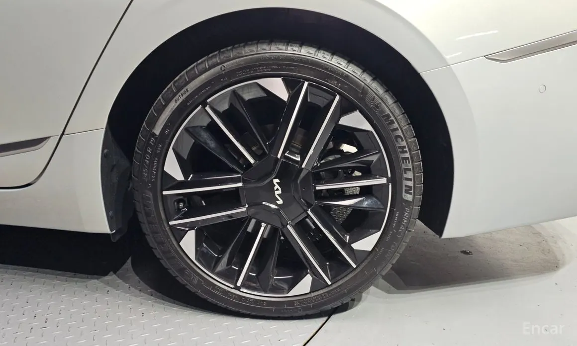 Kia K8 2024 Signature