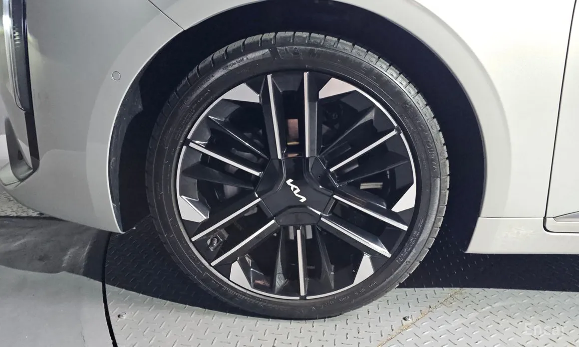 Kia K8 2024 Signature