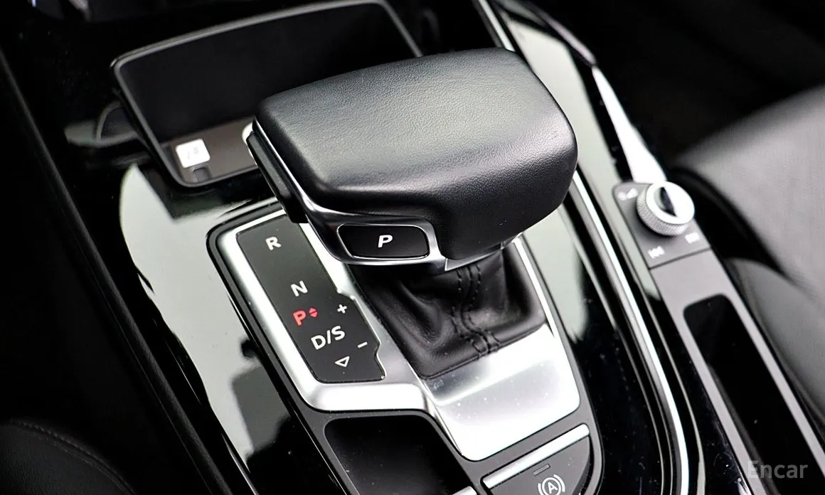 Audi A4 2016 40 TFSI Premium