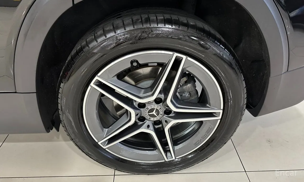 Mercedes-Benz GLB-Class 2020 GLB250 4MATIC