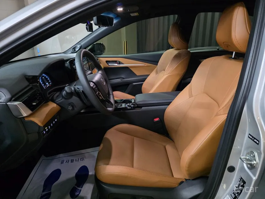 Toyota Camry 2024 2.5 XLE Premium Hybrid