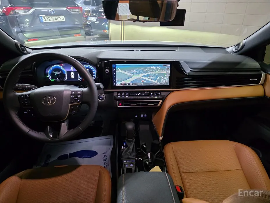 Toyota Camry 2024 2.5 XLE Premium Hybrid