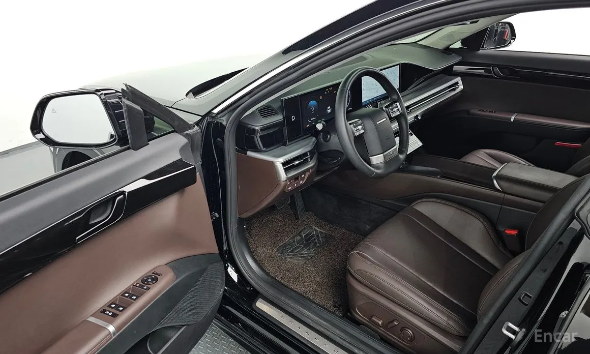 Фото 10 - Hyundai Grandeur