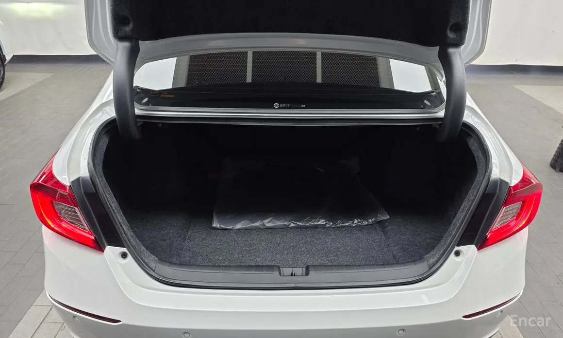 Honda Accord 2018 2.0 Hybrid Touring