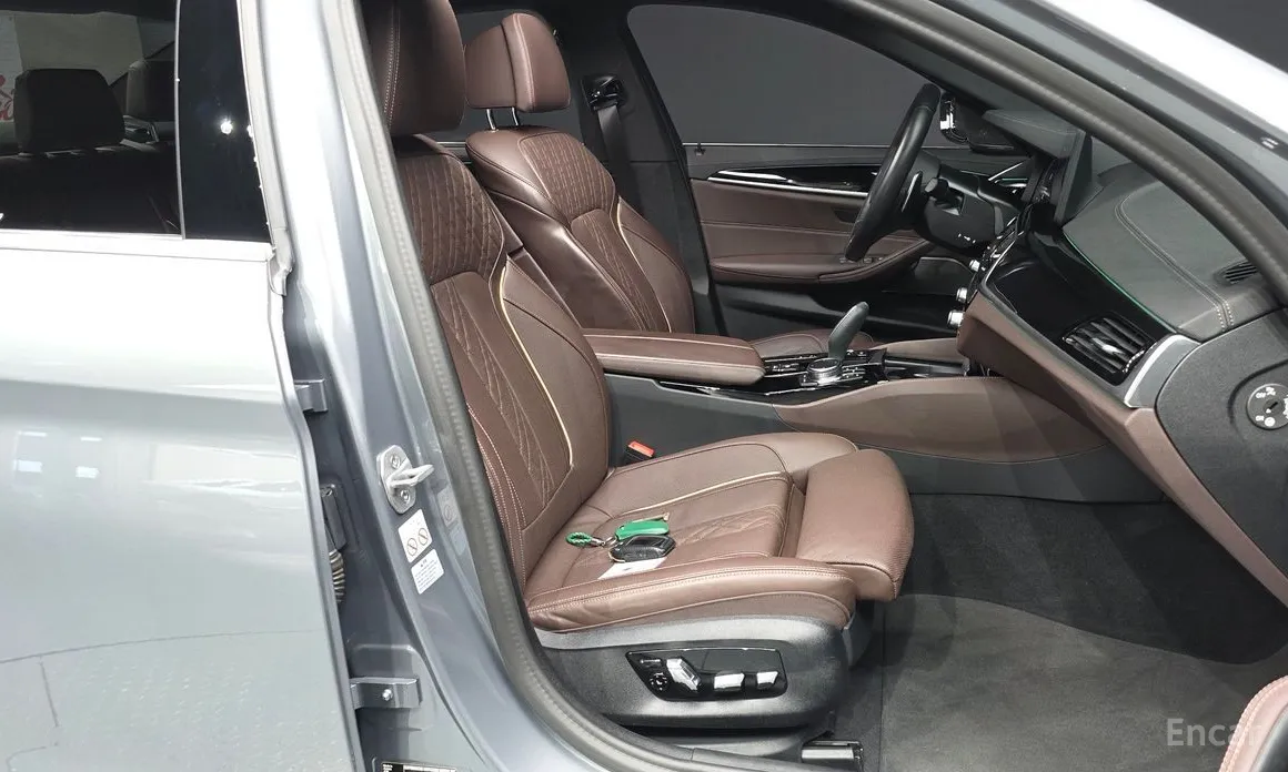 Фото 11 - BMW 5 Series