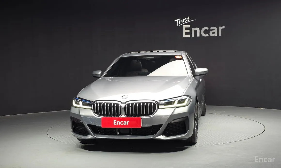 Фото 3 - BMW 5 Series