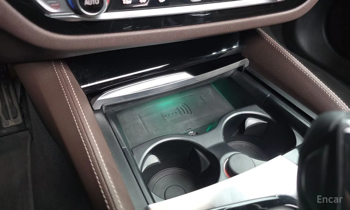 Фото 33 - BMW 5 Series